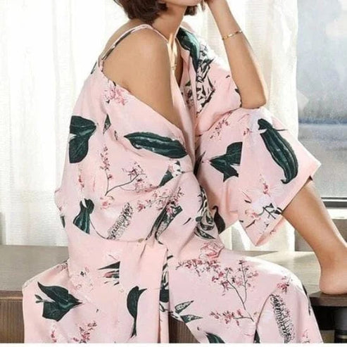 Langer Pyjama mit Blumen - zaletta.de