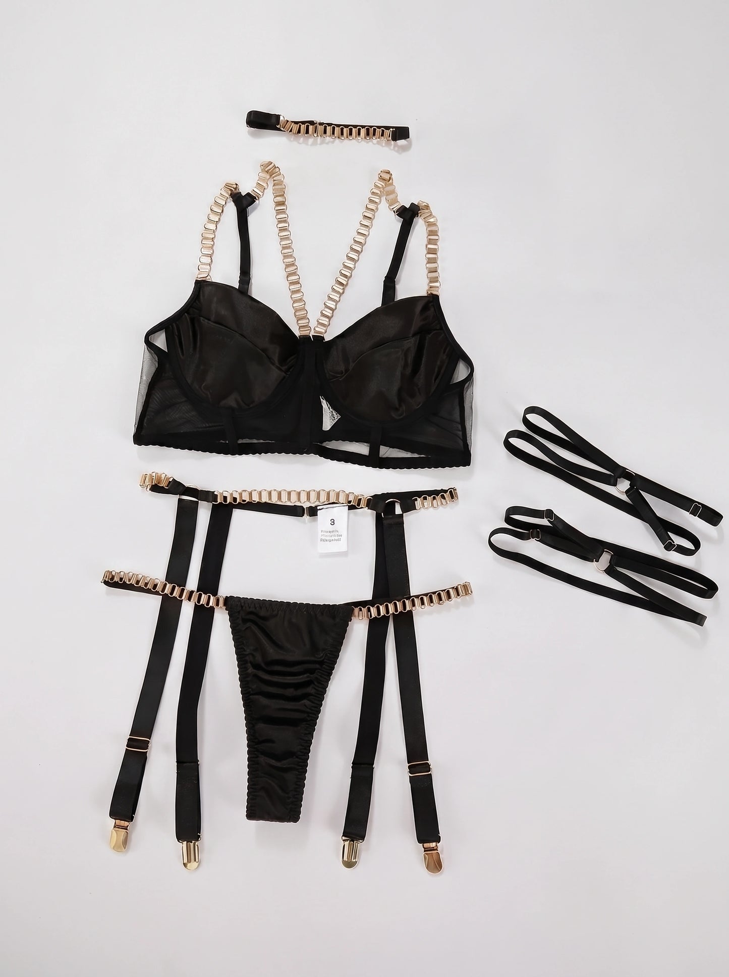 3-teiliges Dessous-Set mit dekorativen Ketten