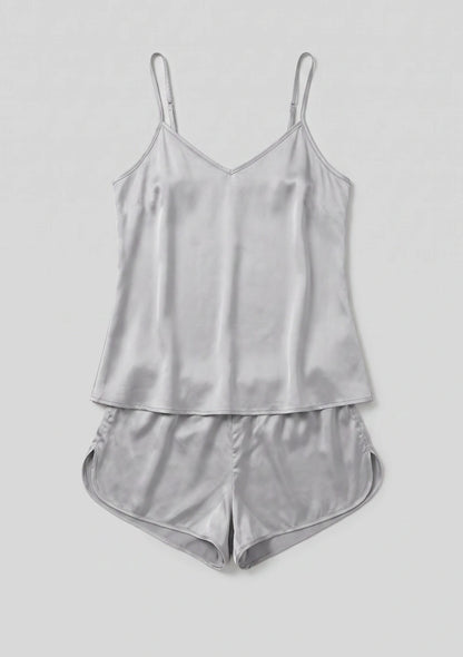 Kurzes Satin Damen-Pyjama-Set mit Trägern