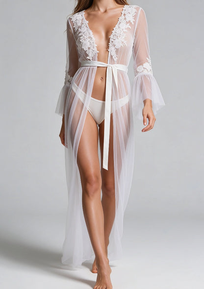 Transparente Damenrobe