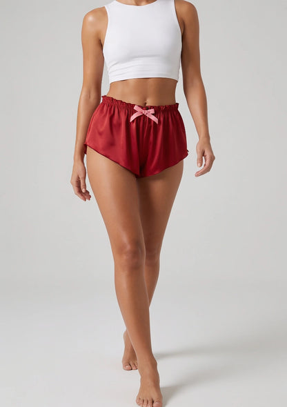 Kurze Pyjamas mit Schleifendetail