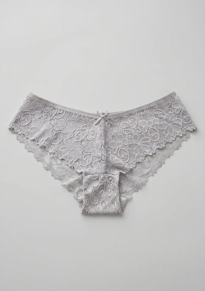 Spitzenunterhosen in Pastellfarben