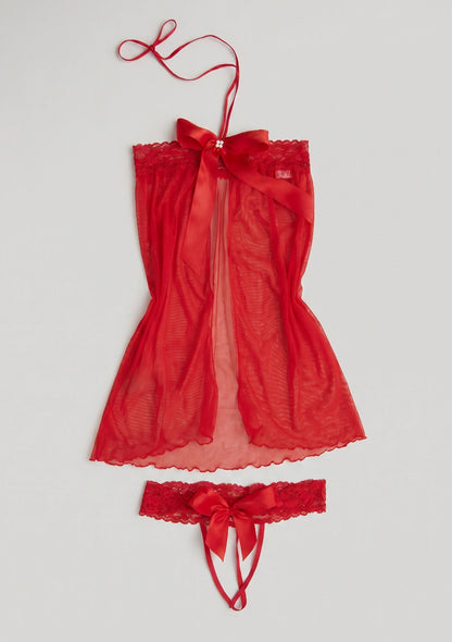 Nachtkleid mit Schlitzdetails