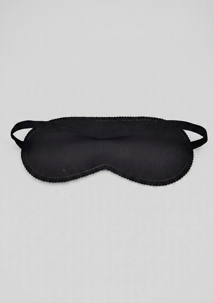 Klassische schwarze Augenmaske