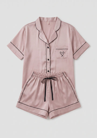 Damen Satin-Pyjama mit Shirt und kurzen Shorts