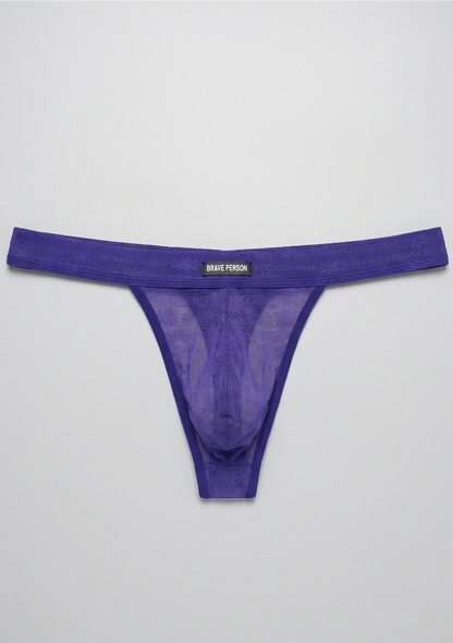 Mutige Person Herren String-Tanga