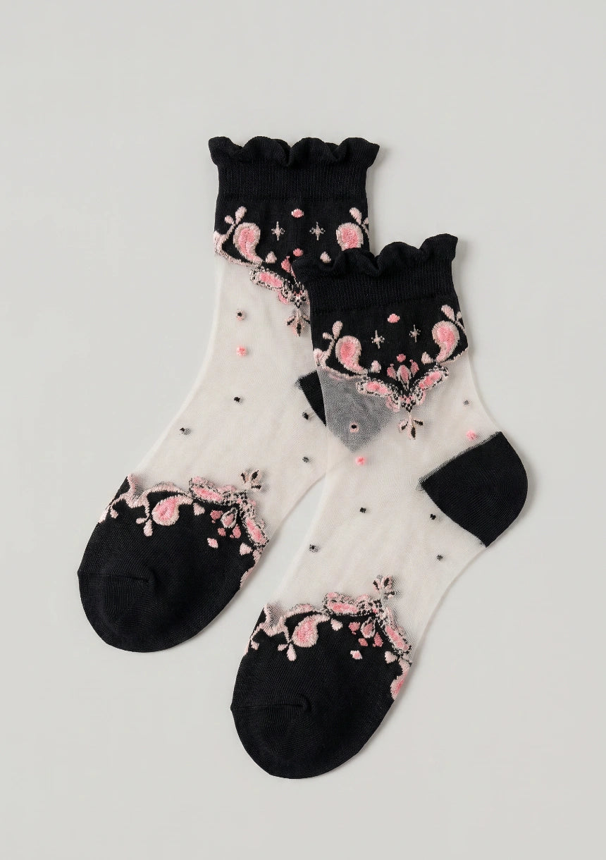 Knöchelsocken mit dekorativen Mustern