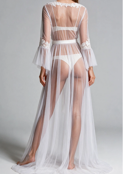 Transparente Damenrobe