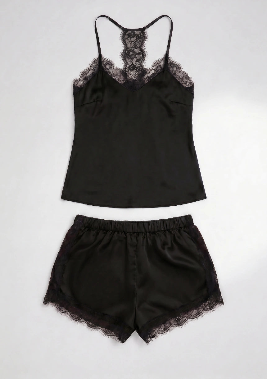 Spitzenbesetztes Pyjama-Set mit T-Shirt und Shorts