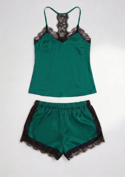 Spitzenbesetztes Pyjama-Set mit T-Shirt und Shorts