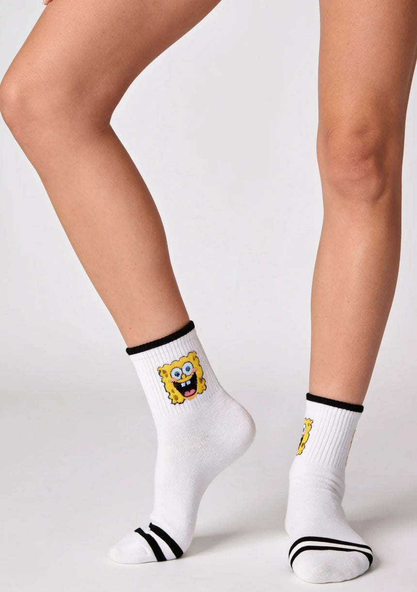 Lange Socken mit Cartoon-Charakteren