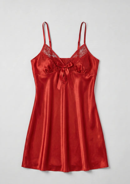 Seiden-Nachtkleid mit Spitzen-Ausschnitt