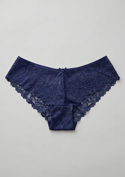Spitzenunterhosen in Pastellfarben