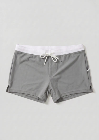 Kurze Schwimmshorts mit Tasche