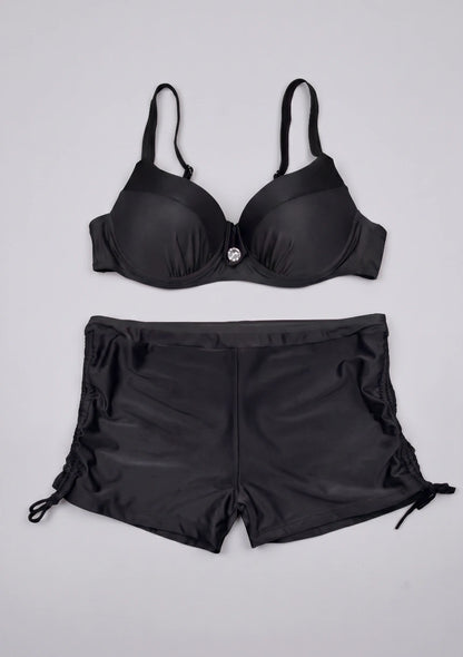 Zweiteiliges Badeanzug-Set mit Shorts