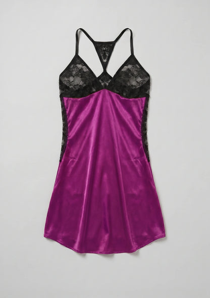 Seiden-Nachtkleid mit Spitzenrücken