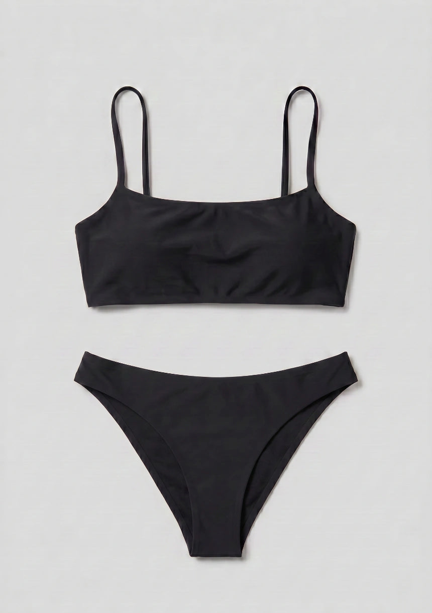 Minimalistischer Zweiteiler Bikini Badeanzug