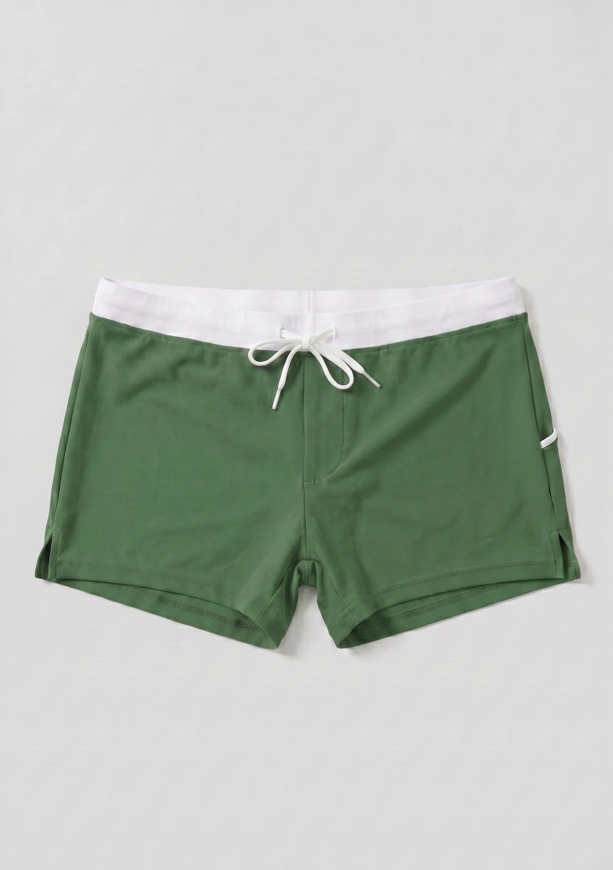 Kurze Schwimmshorts mit Tasche