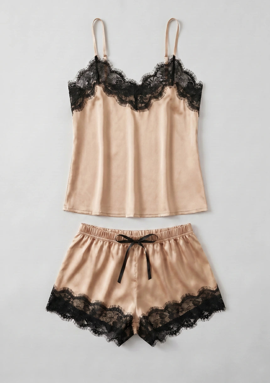 Kurzes Satin-Pyjama-Set für Frauen mit dekorativem Spitzenbesatz