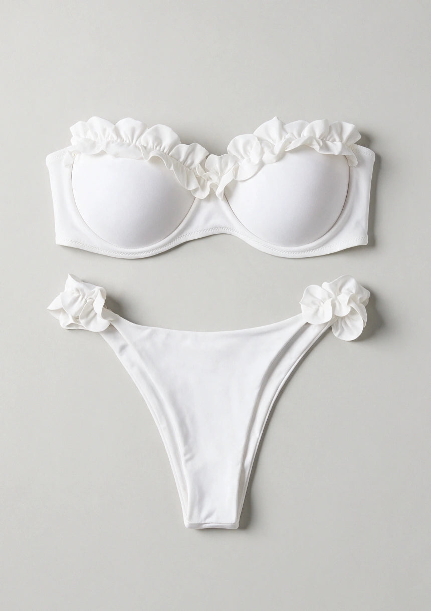 Zweiteiliger Bikini mit dekorativen Rüschen