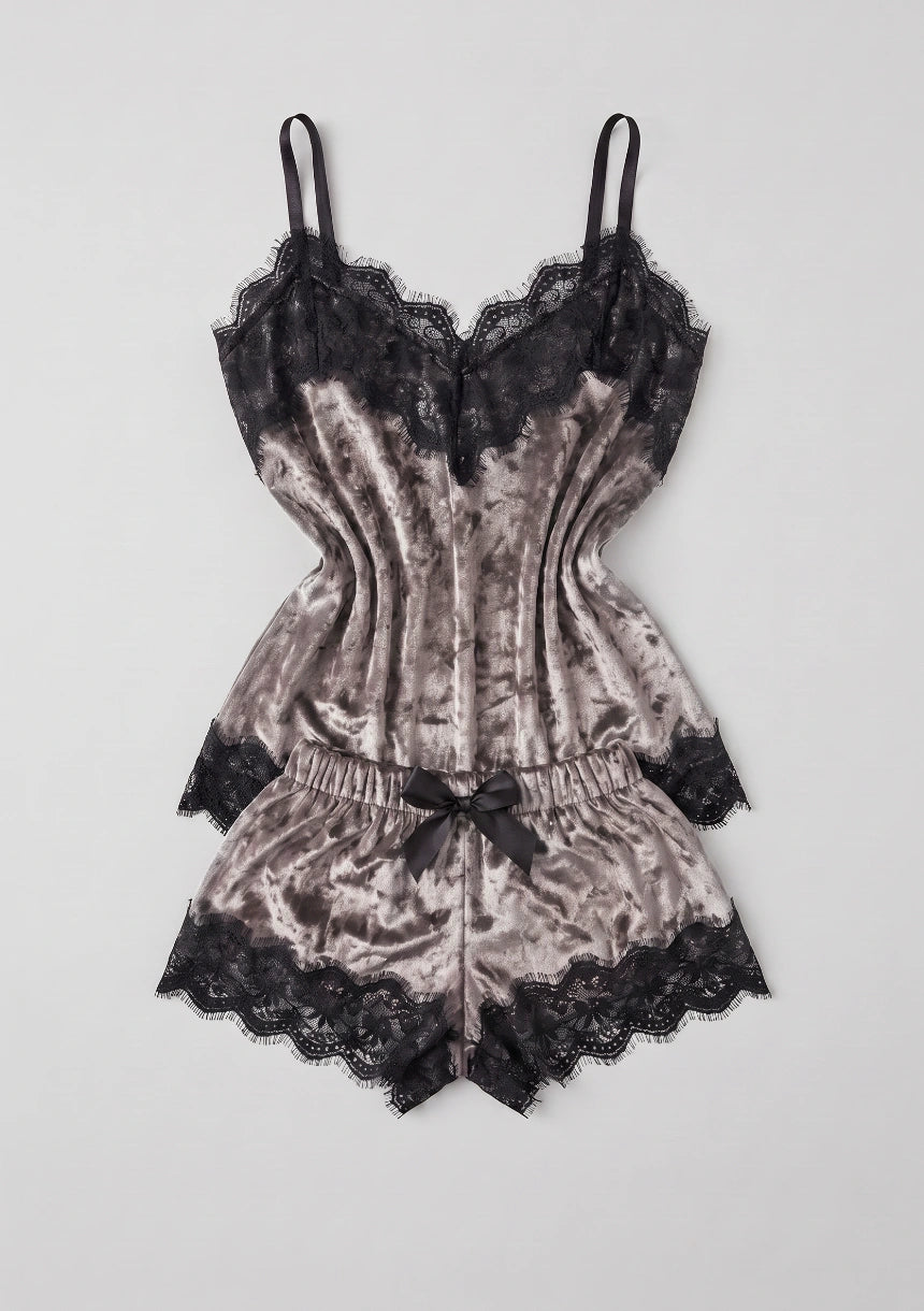 Damen Velour-Pyjamas mit Spitze
