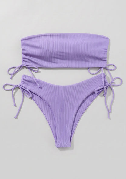 Hochgeschlossenes Zweiteiliges Bikini-Set