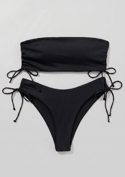 Hochgeschlossenes Zweiteiliges Bikini-Set