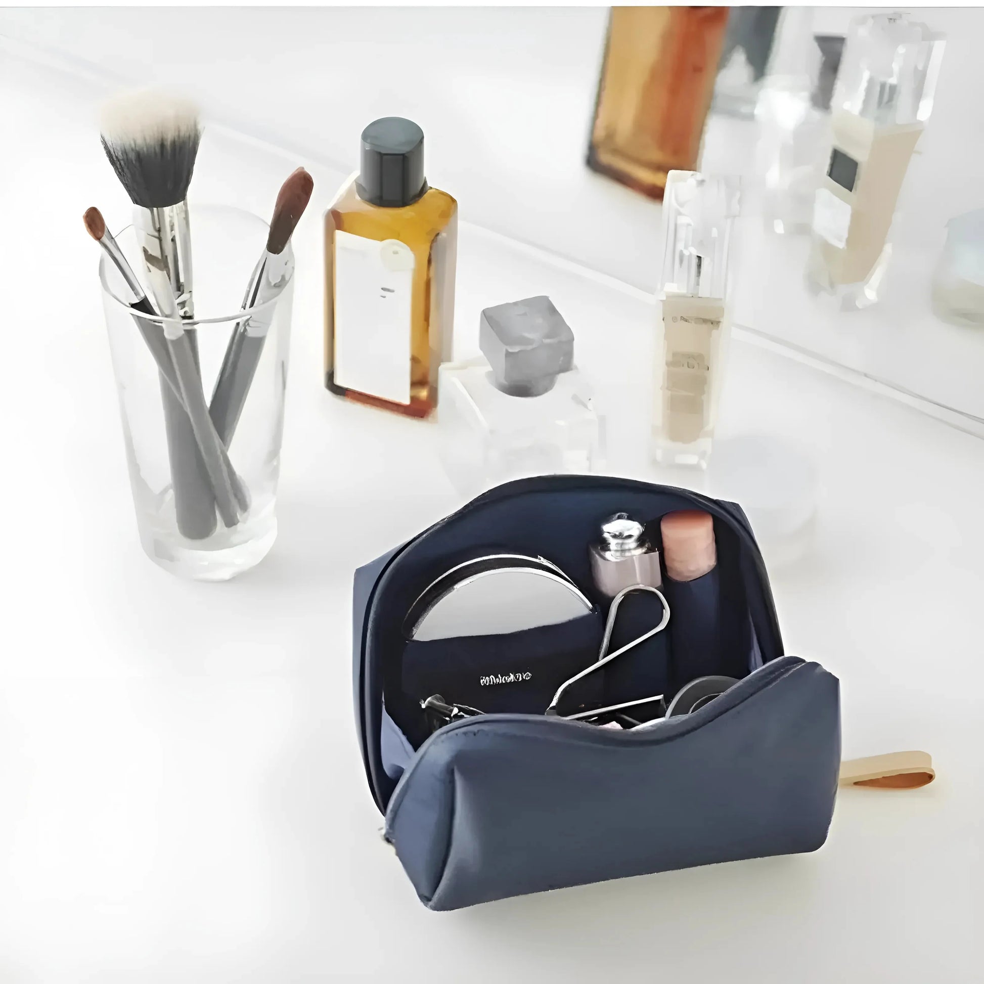 Minimalist Multi-Functional Cosmetic Bag