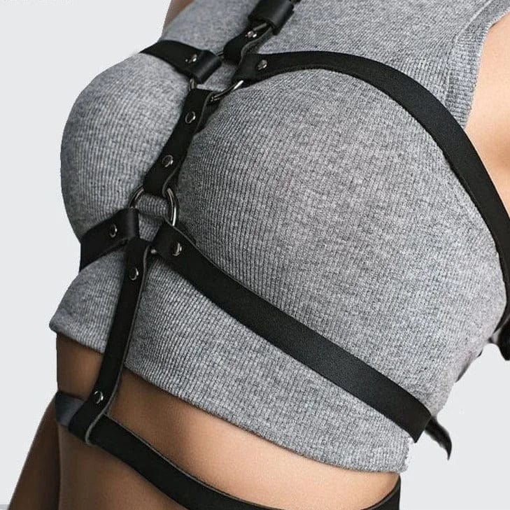 Schwarz Harness für einen Choker-BH