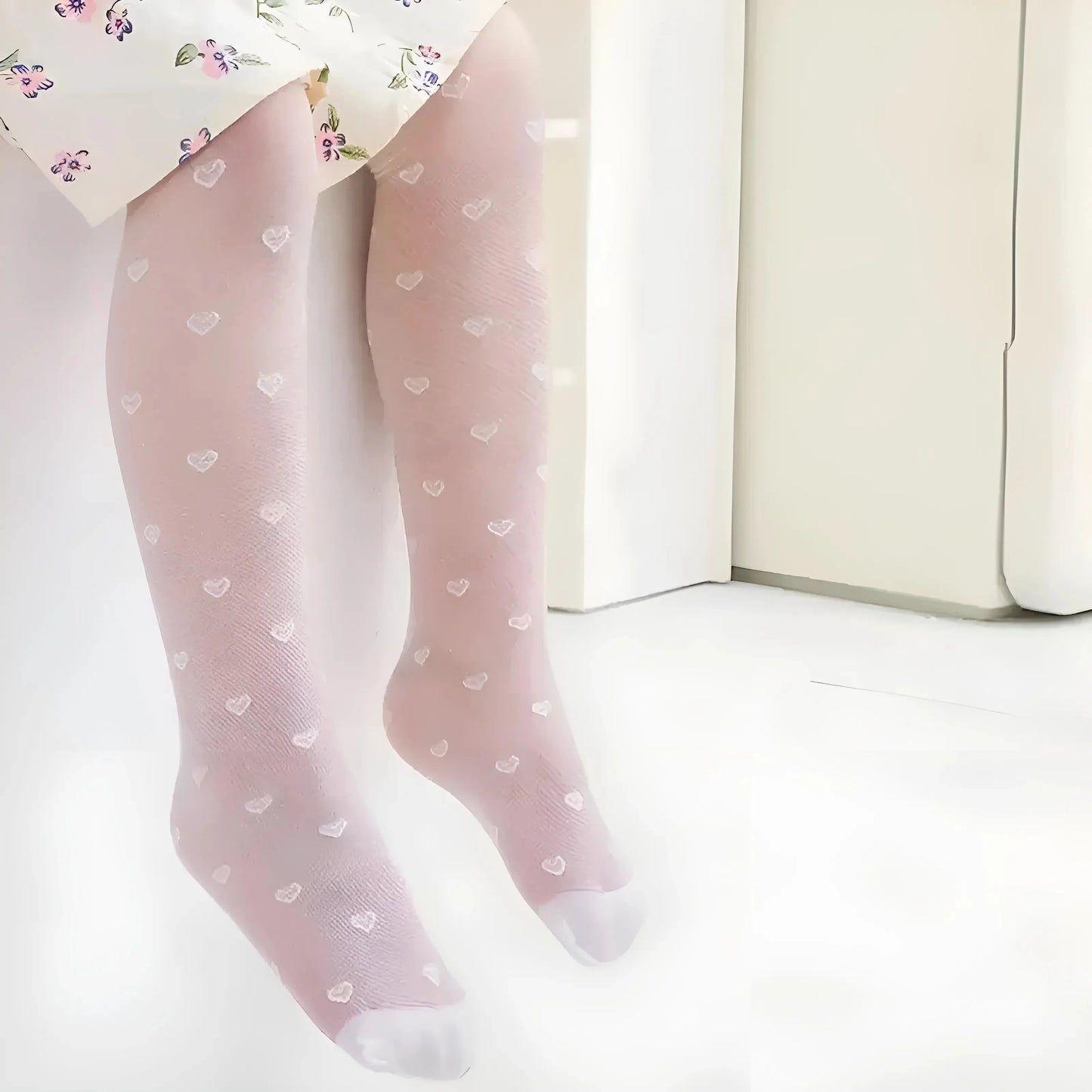 Thin Heart-Patterned Tights