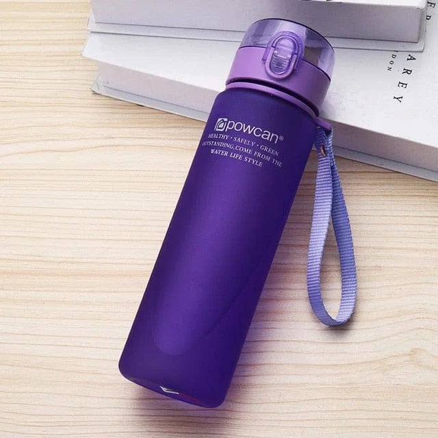 Violett Wasserflasche mit Inschriften