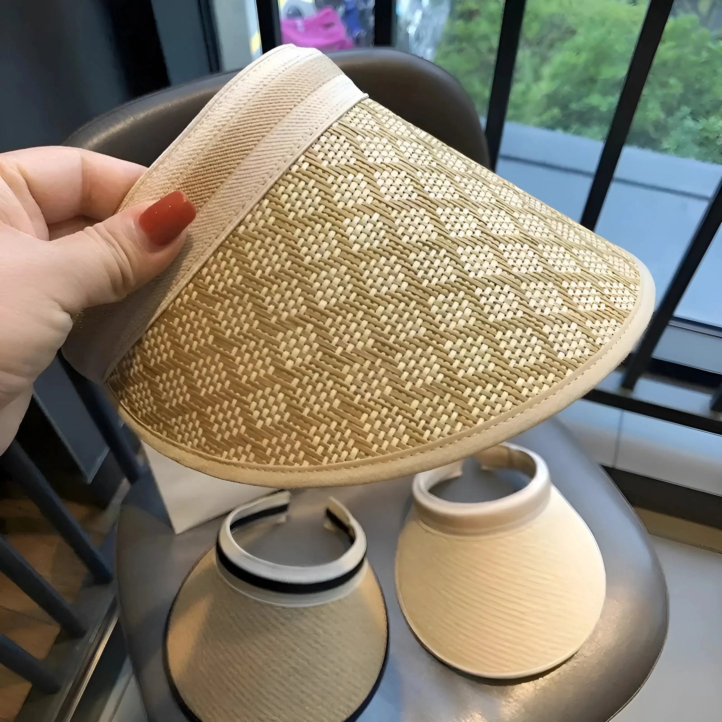 White-Beige Straw Sunshade Hat