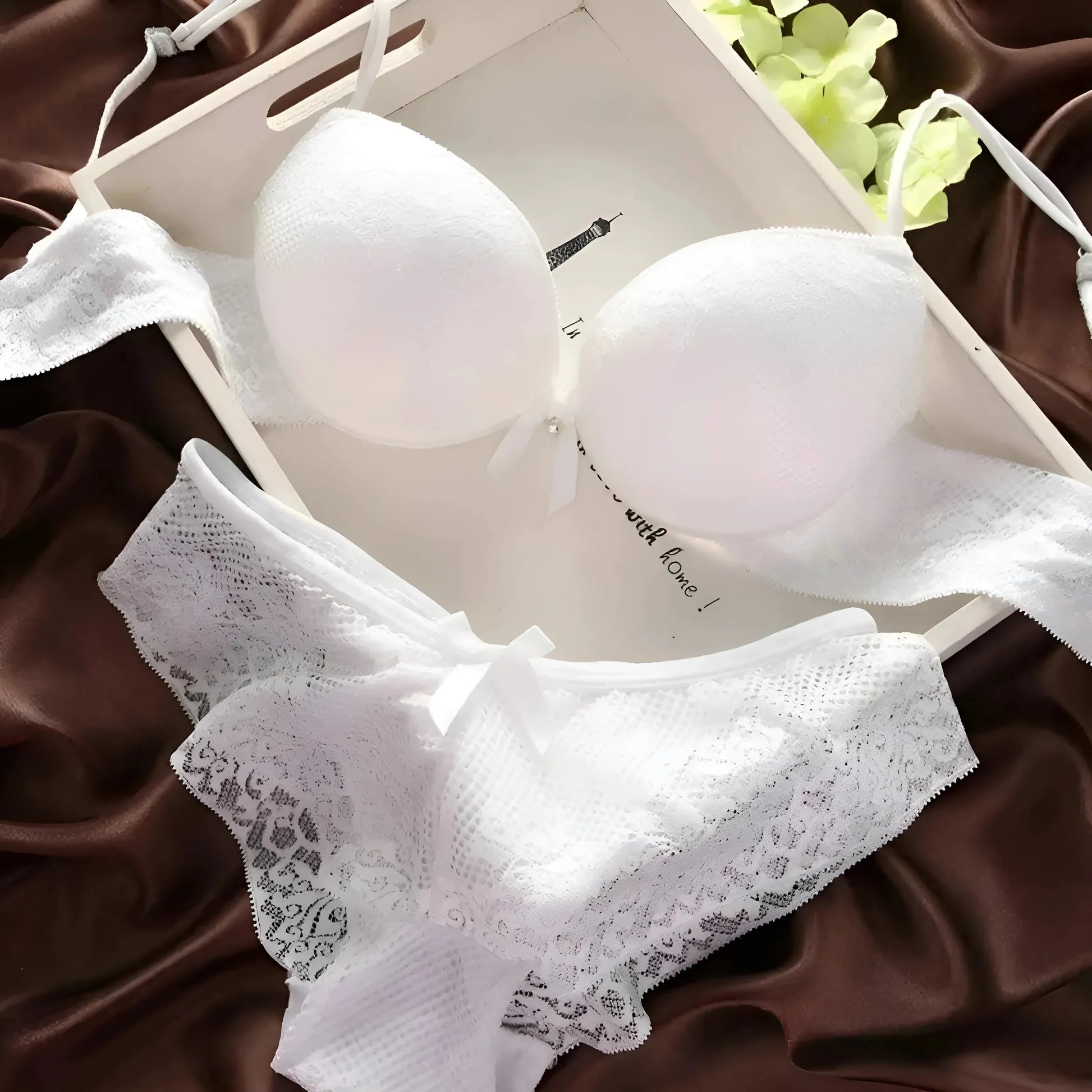 White Classic Lace Lingerie Set